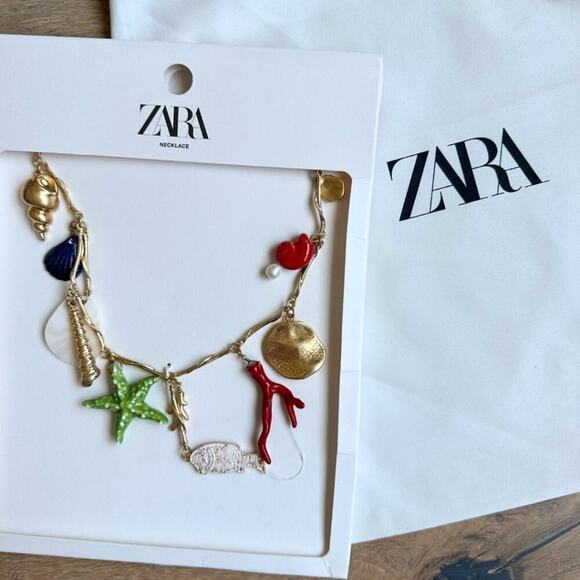 NWT Zara Multi Charm Necklace - Picture 3 of 5